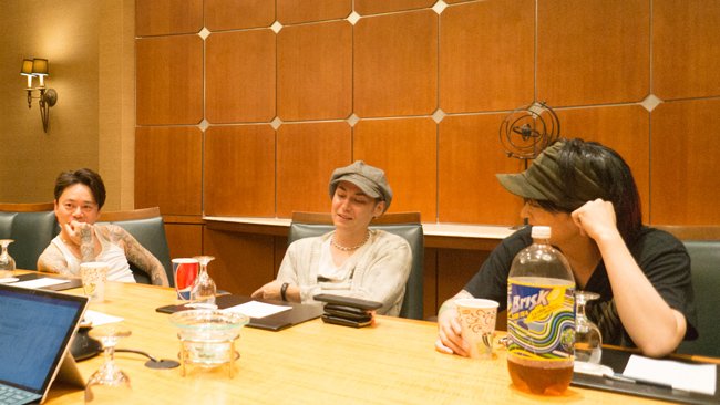 JaMEen's tweet photo. Interview with OBLIVION DUST at @AnimeNEXT 2017 https://t.co/Onblkbd16u
@Oblivion_Dust #OBLIVIONDUST #animenext2017 #Interviews https://t.co/VaTB9CLF9u
