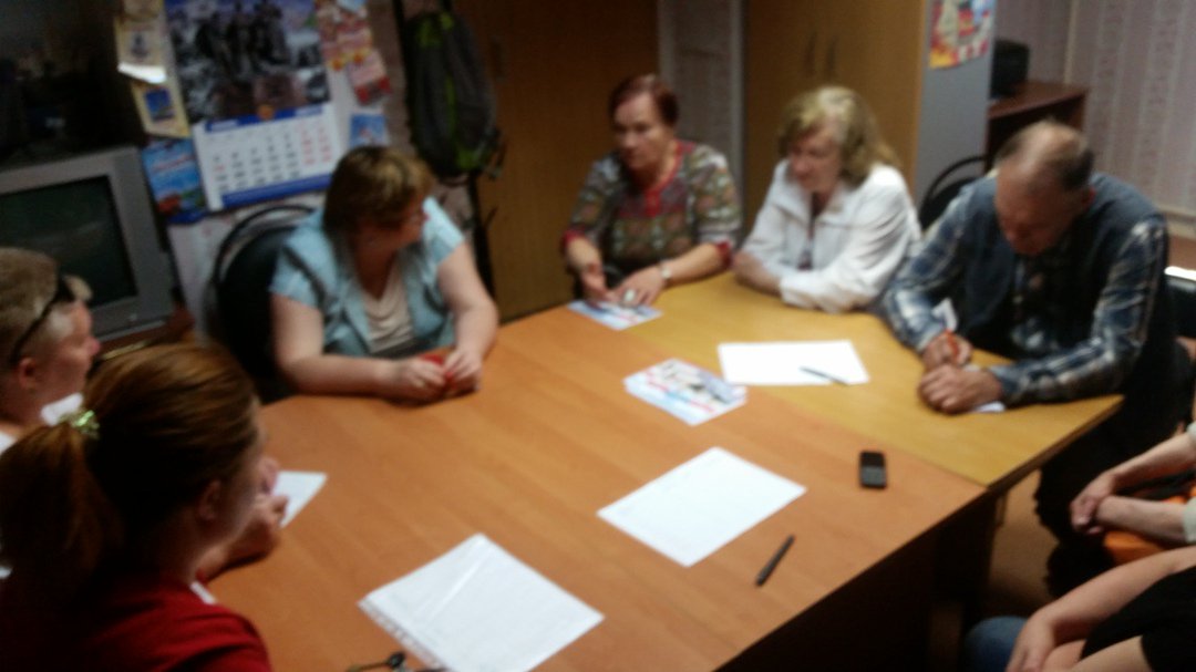 PetrRusnak's tweet photo. Сегодня в корпусе 1116 общественным советом #Силино проводим встречу с активными жителями копуса. Основные вопросы… https://t.co/b4n7mENP8o https://t.co/phTyAT136L
