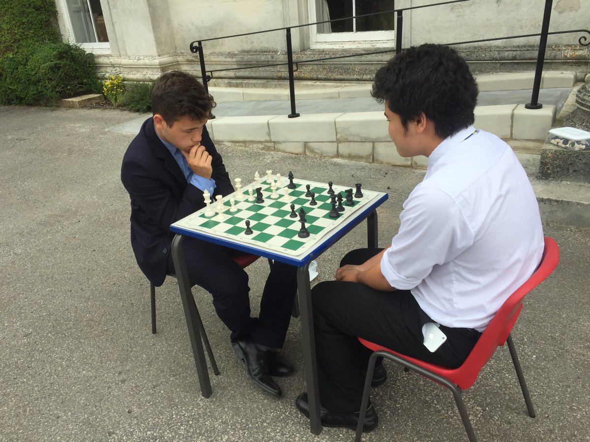 horizonsplus's tweet photo. House Chess Final #Hplus17 https://t.co/42DKuygfOe