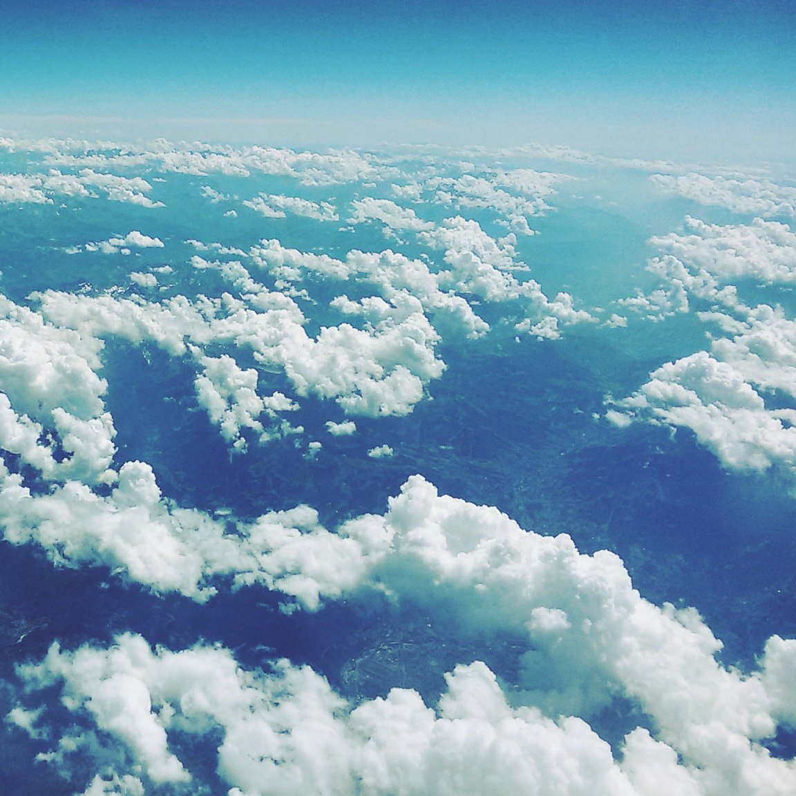 AgataInTheStorm's tweet image. La vastità del cielo è immensa, contiene il nostro inizio e la nostra fine. #jónkalmannstefánsson #Lucedestate @IperboreaLibri @recerusse