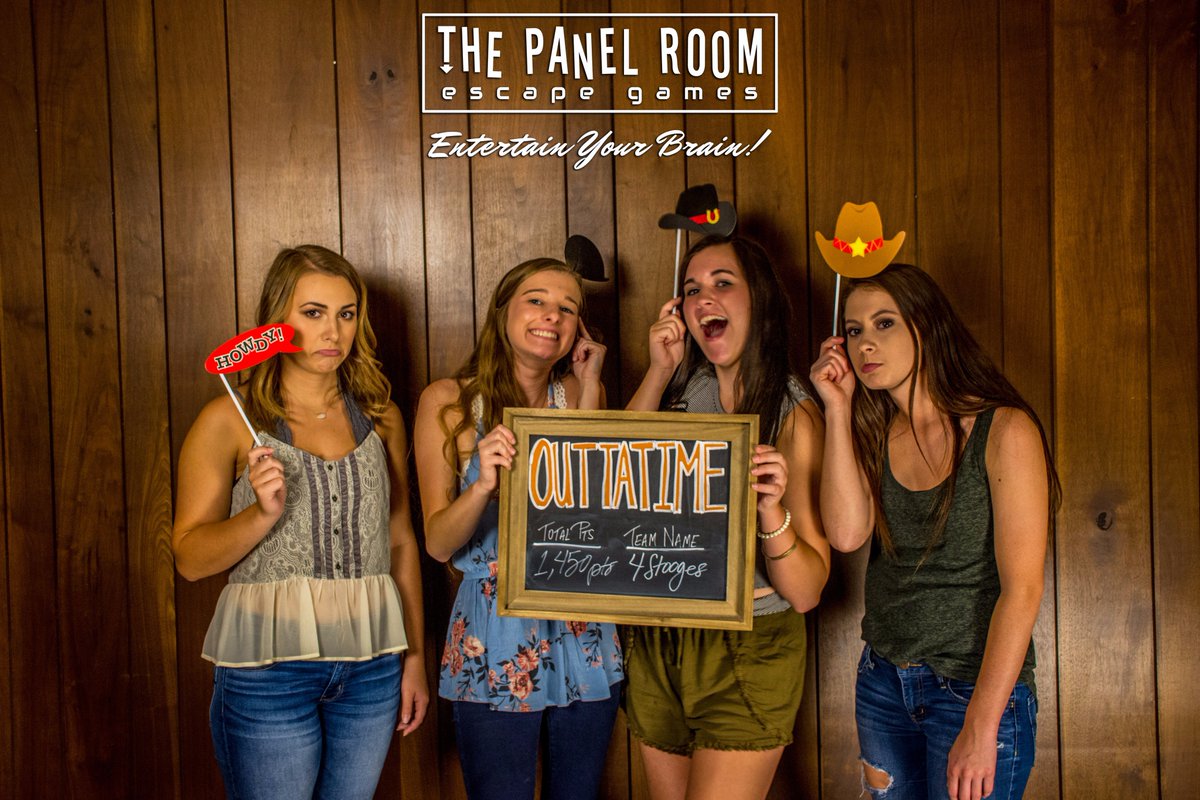 ThePanelRoom's tweet image. Thanks for coming out, Team '4 Stooges'! #stjosephmo #escaperoom #stjoemo #TheLibrary