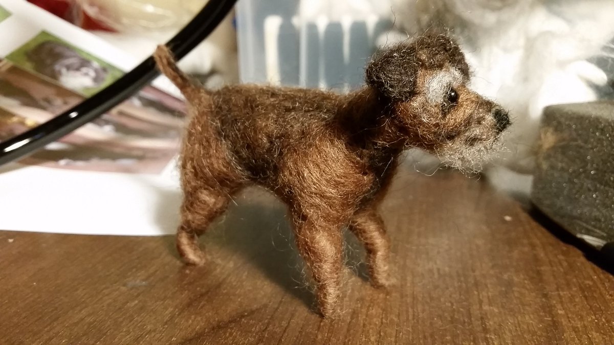 Redherringgames's tweet photo. Tonight's needlefelting project @BloomingFelt https://t.co/MjXVCqrAuD
