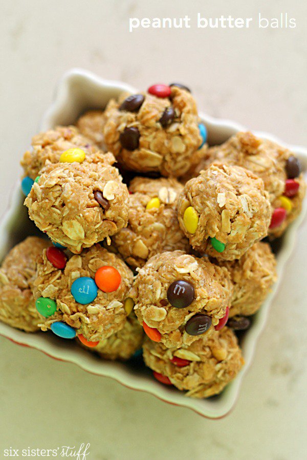 These Peanut Butter Balls are an easy but delicious snack your kids will love! ow.ly/X4KH30d7ygZ