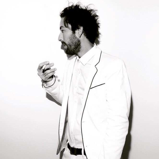 My collab track with @_METACENTRIC  'Desiree feat <a href="/PopArtlive/">Popartlive</a>' sitting pretty at #2 on @vowfm dance chart