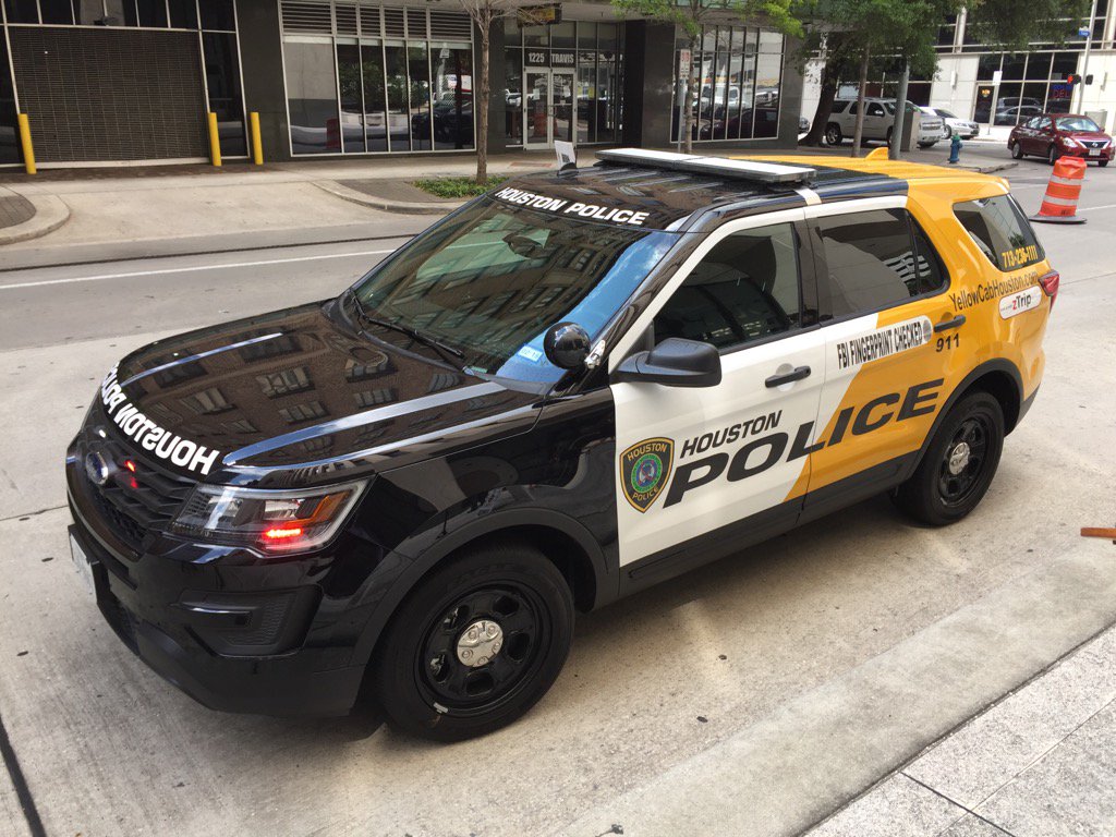 houstonpolice's tweet photo. HPD Chief@ArtAcevedo reminds motorists:"Yellow means safety, black &amp; white means jail. Choose your ride wisely." https://t.co/5nwwf8dVwX
