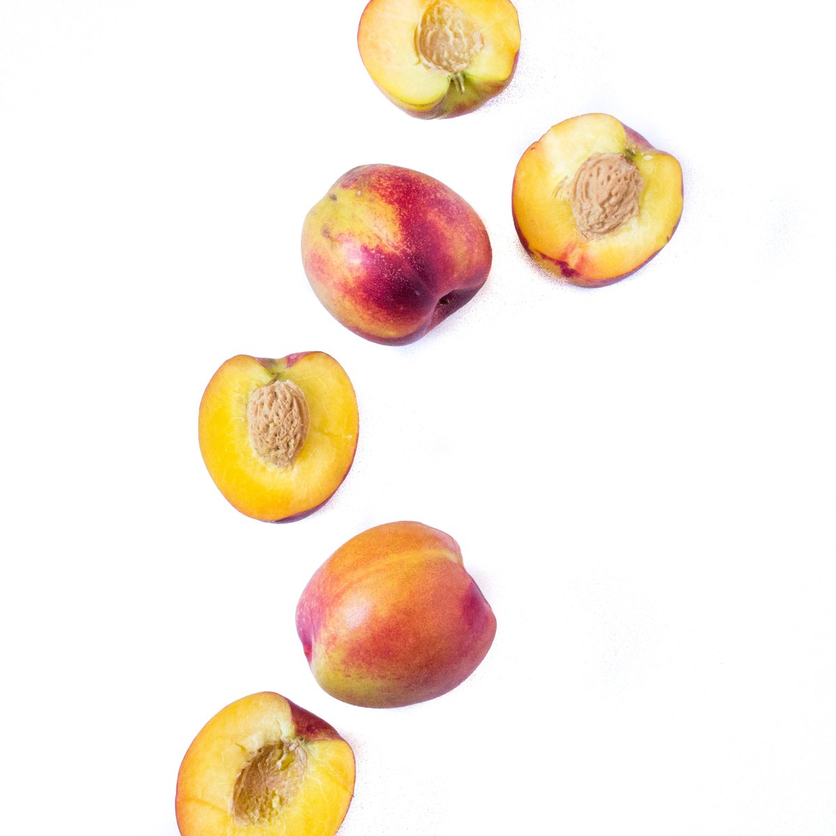 imperfect_foods's tweet photo. We love tiny peaches! Learn more about what we're doing to save small fruit from going to waste! 
https://t.co/3vgoxWz7Hs
#imperfectproduce https://t.co/b24fa25rfQ