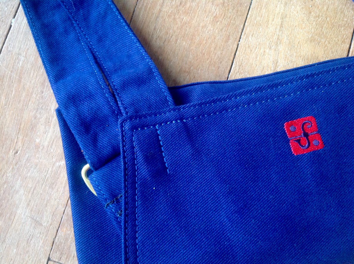 TT_Ceramics's tweet photo. @leachpottery - Thank ร4 my #beautiful #ceramics #apron -I #โค๏ธ It. #awesomly #handmade by @FrancliFalmouth 2 last 4ever. https://t.co/bXRaVCueYD