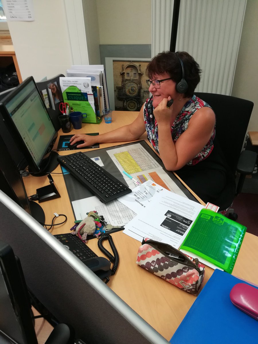 ccialsace's tweet photo. Plus de 63000 appels téléphoniques traités en 2016 par #cci info services en 2016. #entreprise #strasbourg #Alsace #ccialsace https://t.co/JtSUIUPaTl
