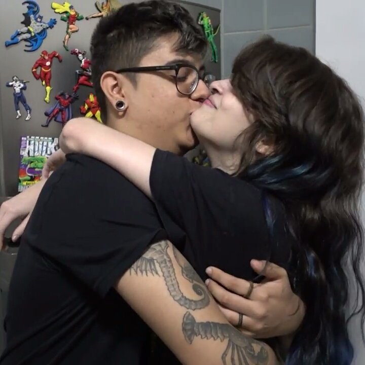 centralsteke's tweet photo. Amo demais 😍😍😍 #steke💜💚 @MikeLink1 @sweezinha https://t.co/eOST4rvYFY