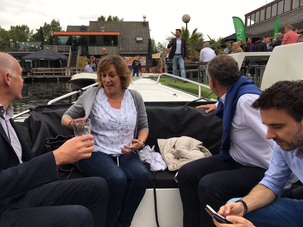 RashaBultman's tweet photo. BAM ICT out of the cloud in to the water!!! #BAM #ottenhome #fun #ict https://t.co/LycFDXF9KI