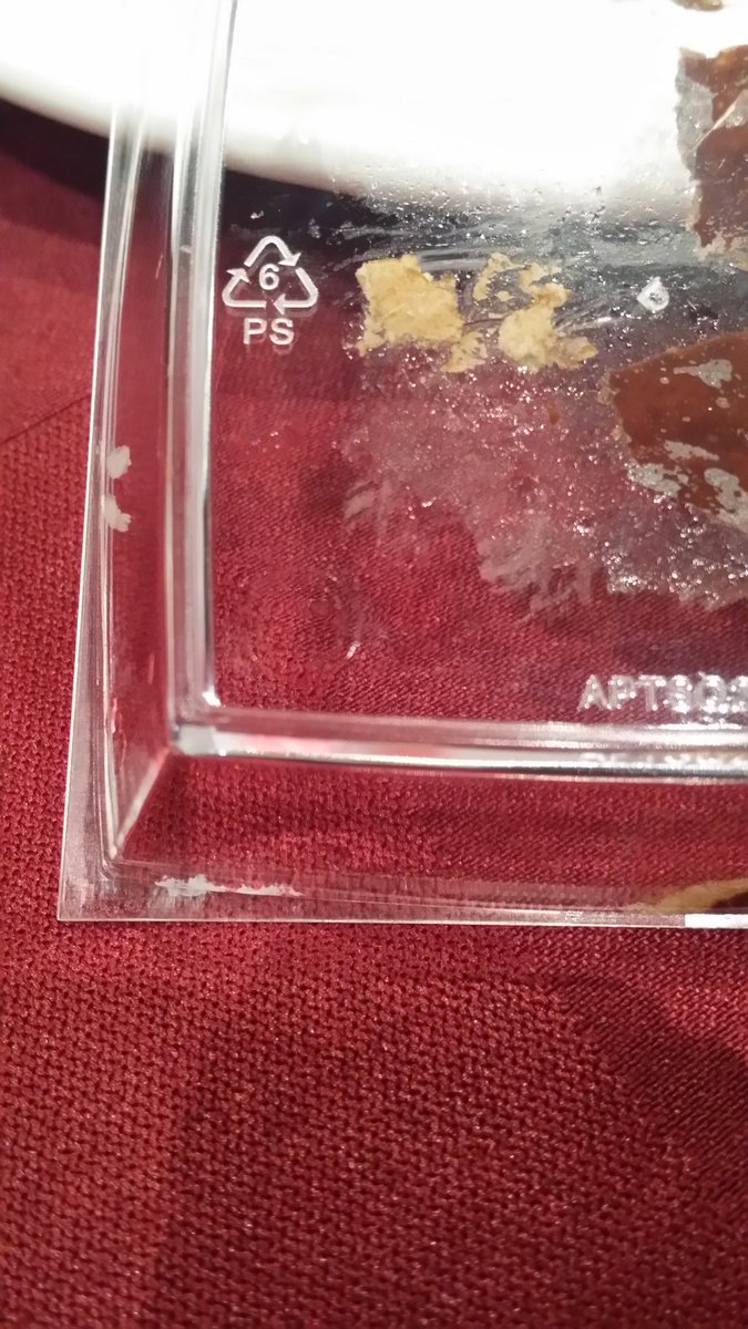 agilyx's tweet photo. #dessert trays at #refocus17 are #polystyrene and could be #recycled using our technology @PLASTICS_US https://t.co/jrZFRblqK3