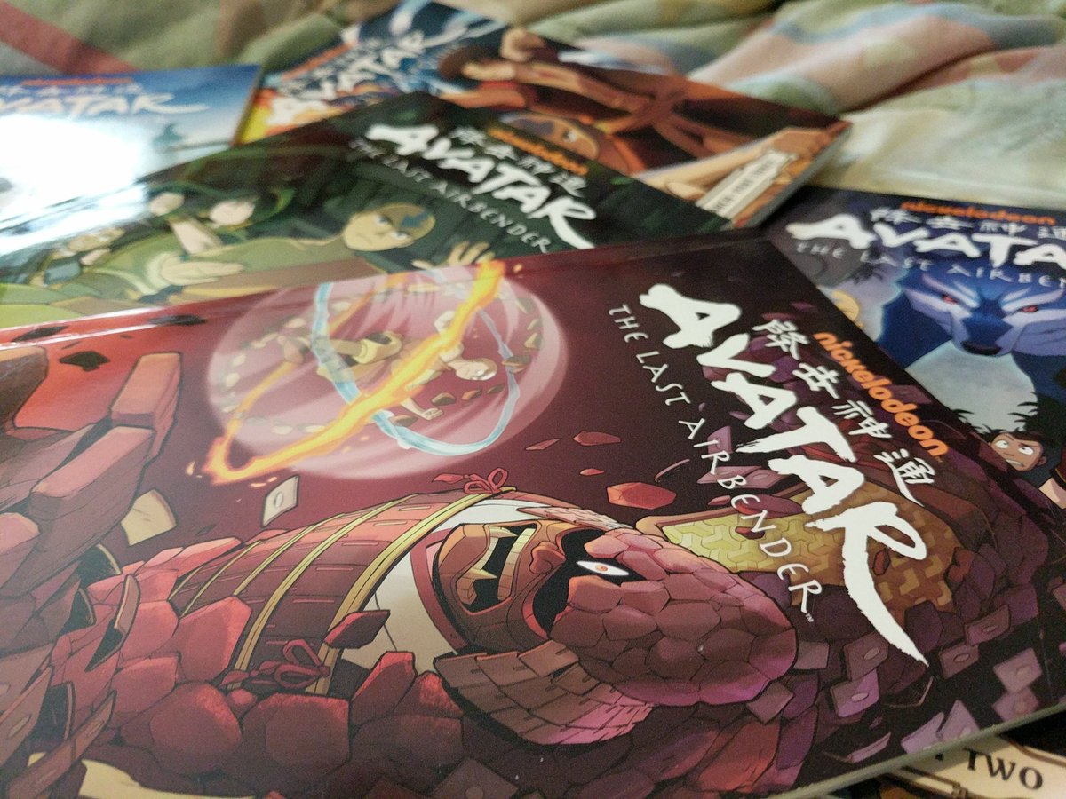 SnowyEgypt's tweet photo. You are doing yourself a disservice if you are an A:TLA fan and have not picked up any of the Dark Horse Comics. https://t.co/1HCvgbPzem