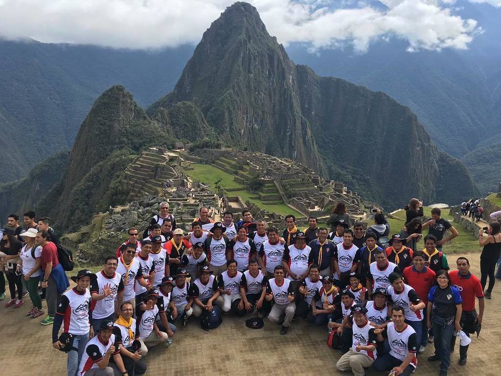 AdventistasUPS's tweet photo. Desde el Pastorí 2017 - #MLT, también comprometidos con #Caleb2017!!! #MLT los espera!! Caleb de Altura - la tierra de los pioneros!!! https://t.co/ODfkNOGtbD