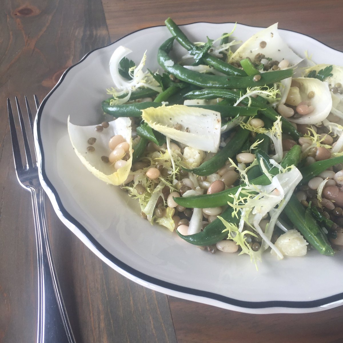 juuleatz's tweet image. Summer bean salad at worc 😝