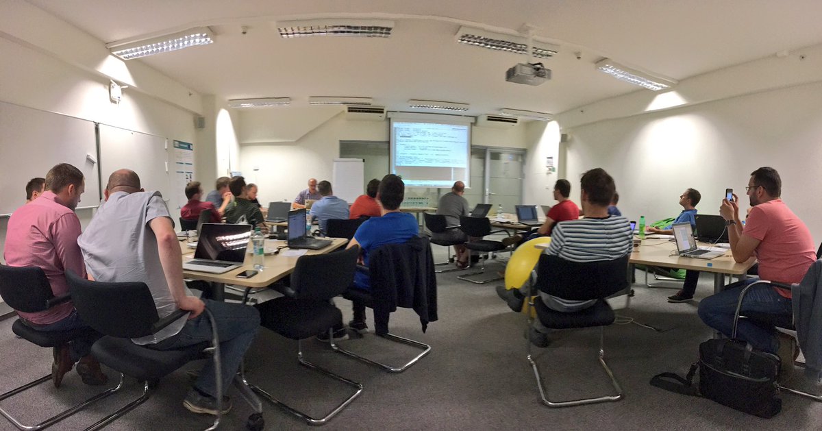Take your 💻 and grab a 🍹. First coding <a href="/CiscoDevNet/">Cisco DevNet</a> Express workshop for network admins and non-developers at <a href="/CiscoCZ/">cisco cz</a>! Quite crowded! 👍