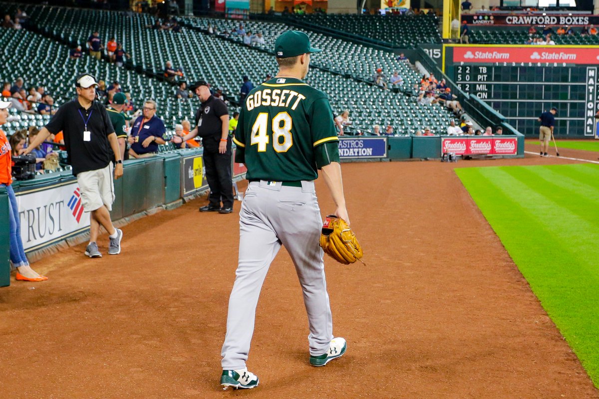 Series finale in Houston starts NOW! #PlayBall https://t.co/UR0SIP5OUc