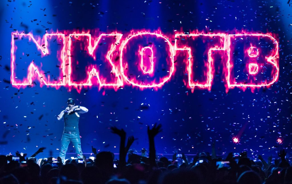 New Kids On The Block Hang Tough at the Wells Fargo Center - digitalnoisemag.com/new-kids-on-th…