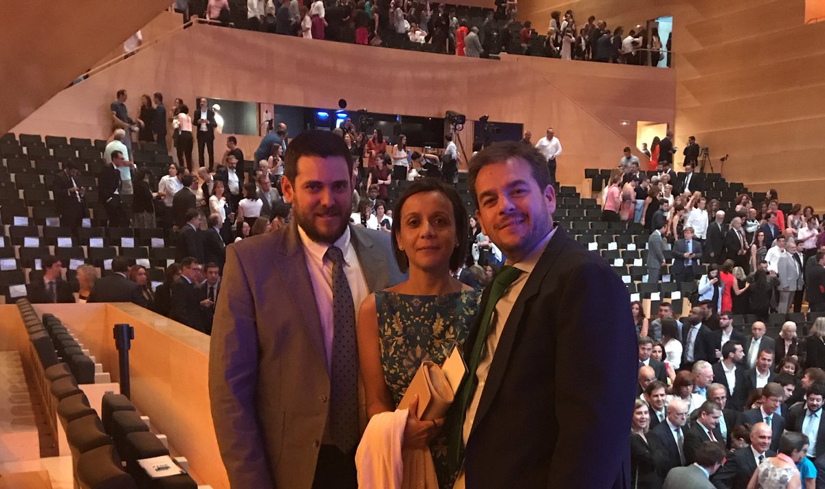 Aunque te sientas pequeñito ante tanto talento, ya sabes, #profe , que desempeñas la profesión más importante del mundo #PremisFPdGi