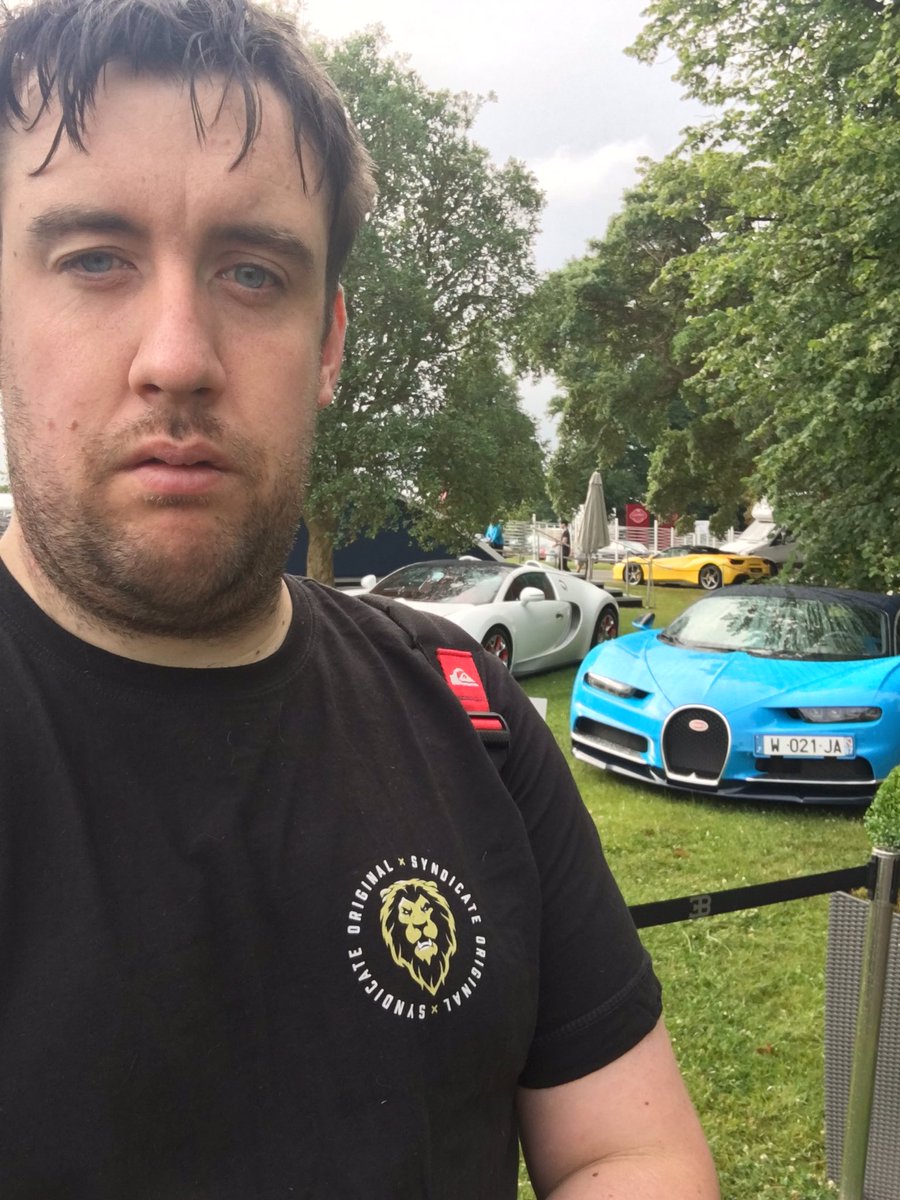 nach0dan's tweet image. #prosyndicate damn I missed meeting you 🙁sporting your shirt with a veyron