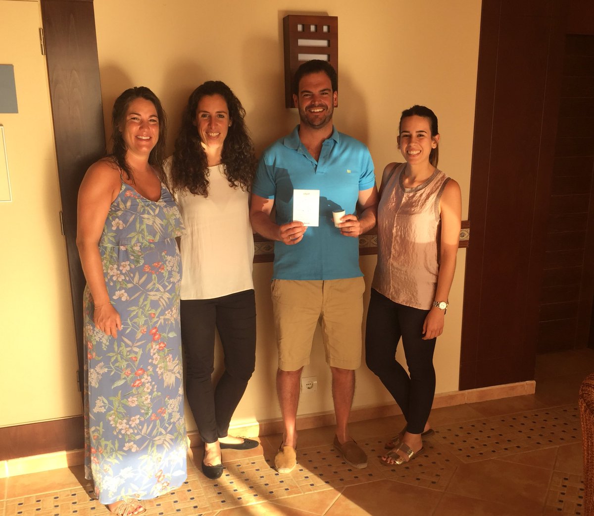 antbatcru's tweet photo. @BARCELOCABOGATA Muy contento por el premio recibido de MyBarceló!! La guinda al pastel de una semana inolvidable en Cabo de Gata. https://t.co/qDMxxmFdJy