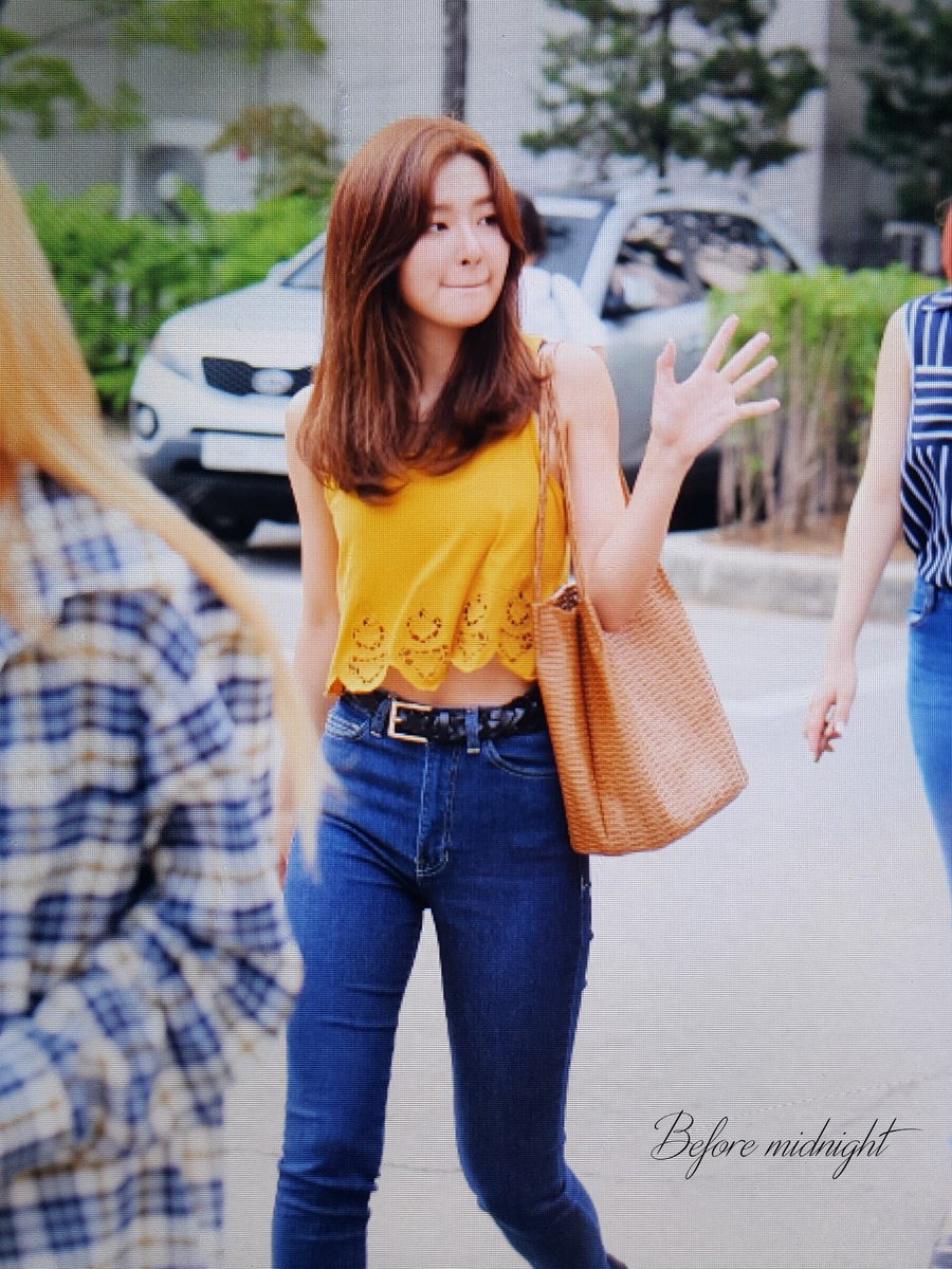 BFmidnight's tweet photo. 170630 #레드벨벳 #RedVelvet #슬기 #SEULGI 뮤직뱅크 프리뷰 https://t.co/dXRRhF8AX4