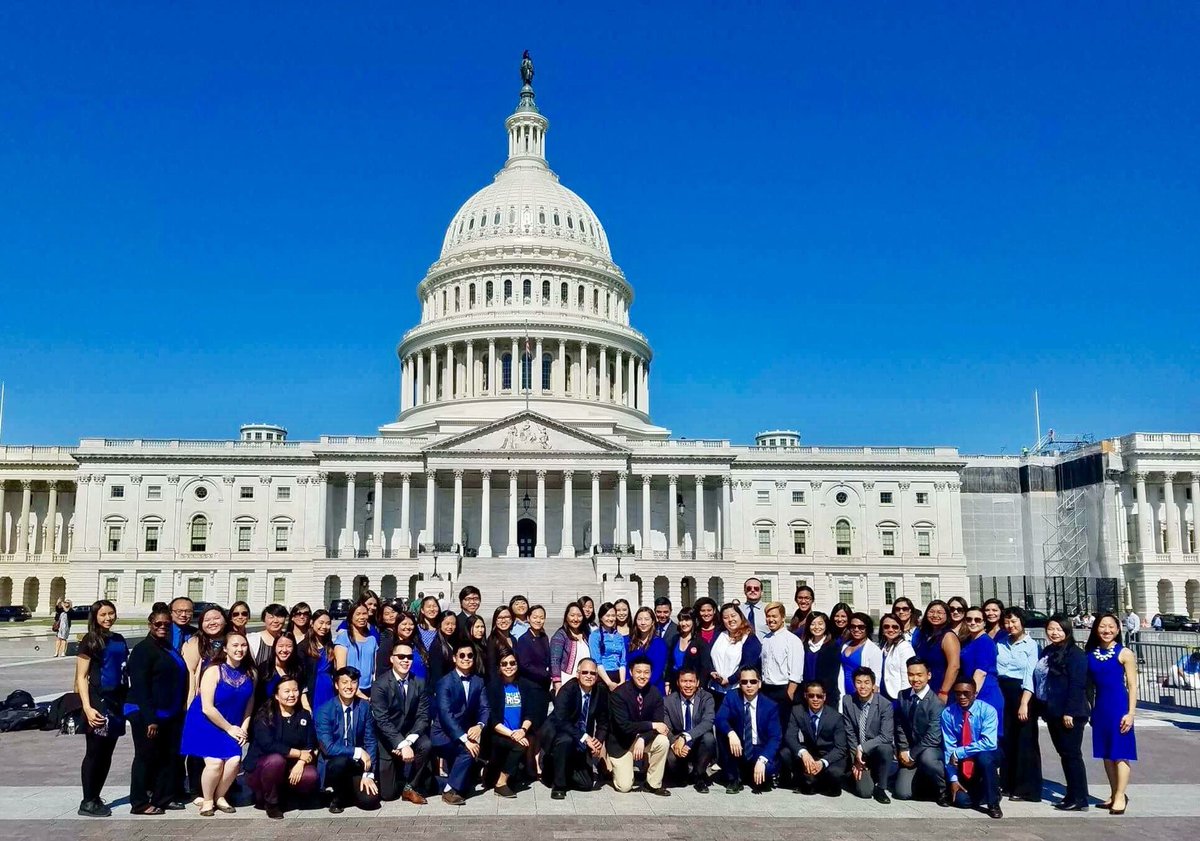 yinyeang's tweet photo. My #LAT2017 @SEARAC team stomped the halls of #capitolhill, showing elected officials our #refugeeresilience &amp; letting our voices be heard. https://t.co/N15XOJCVW7