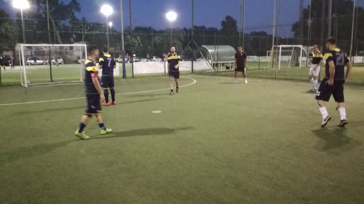experimentalab3's tweet photo. Riscaldamento pronti per giocare una grande semifinale giovedì!
#GoExperimental https://t.co/fHiR2DSfbf