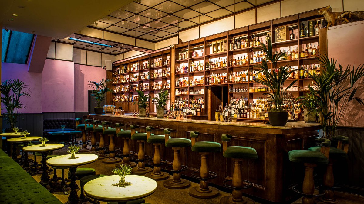 Clarissa_ITC's tweet photo. #Cocktails taken from Harry Craddock's "The Savoy Cocktail Book" at the newly launched plush @Merchant_Hse on Fleet Street 😍😍 https://t.co/QjHR7vLM9K