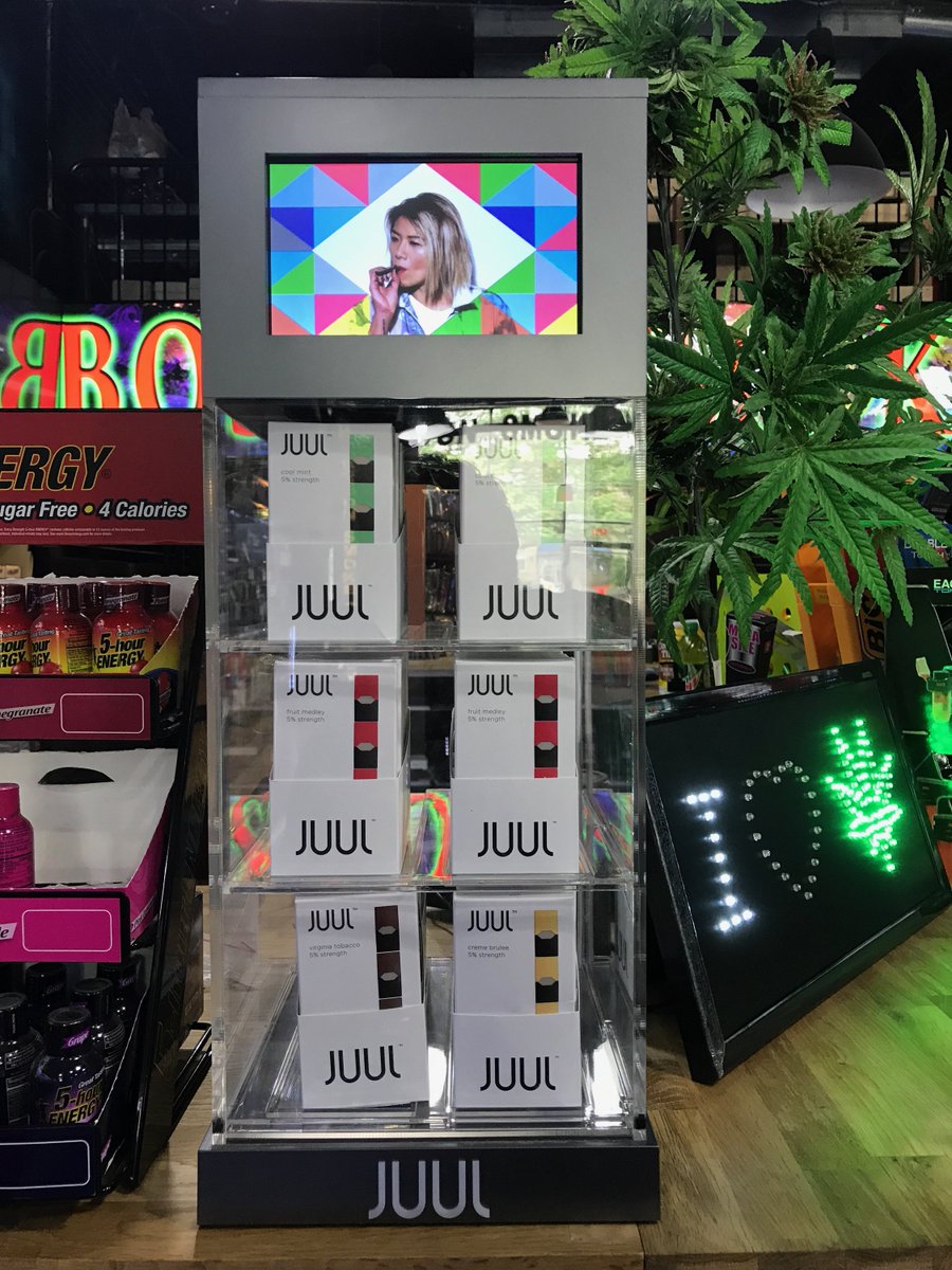 BostonSmokeShop's tweet image. JUUL PODS ARE BACK!!!

Our 21+ locations have limited supply of JUULs in all flavors! Get them while they last!

📷: BSS Allston 🐀