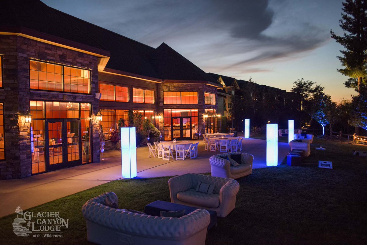 WildernessWI's tweet image. We host memorable special events. For more information visit: glaciercanyonlodge.com/groups-meetings #momenttoremember