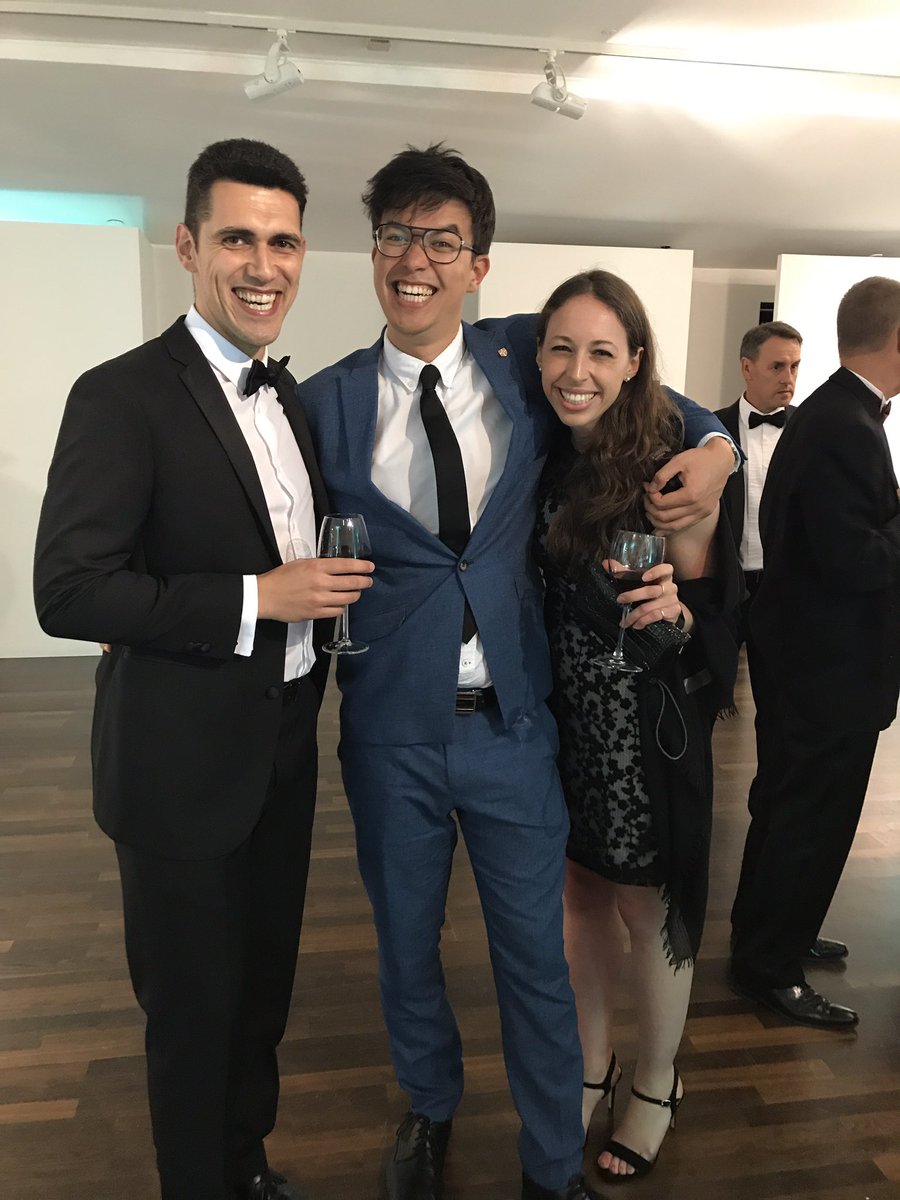 BRINKO86's tweet photo. #wangtime #OISAwards2017 @FTAdviser https://t.co/u0Bu8C1FnW