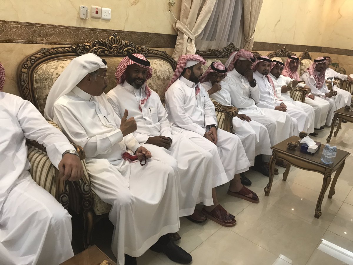 ruwalah's tweet photo. مباشر
الامير فهد و فواز بن نواف الشعلان في ضيافة الشيخ خلف ابا الوكل بحضور شيوخ وكبار قبيلة الروله والجلاس https://t.co/5m7ZwVJgof