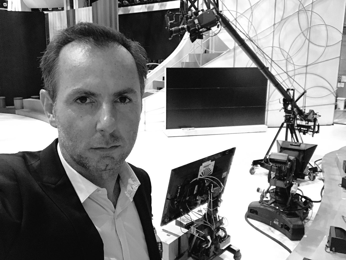 <a href="/IEPQC/">IEPQC</a> : Claps de fin! Merci à tous pour votre fidélité et votre bienveillance toute cette saison!  #studiovide