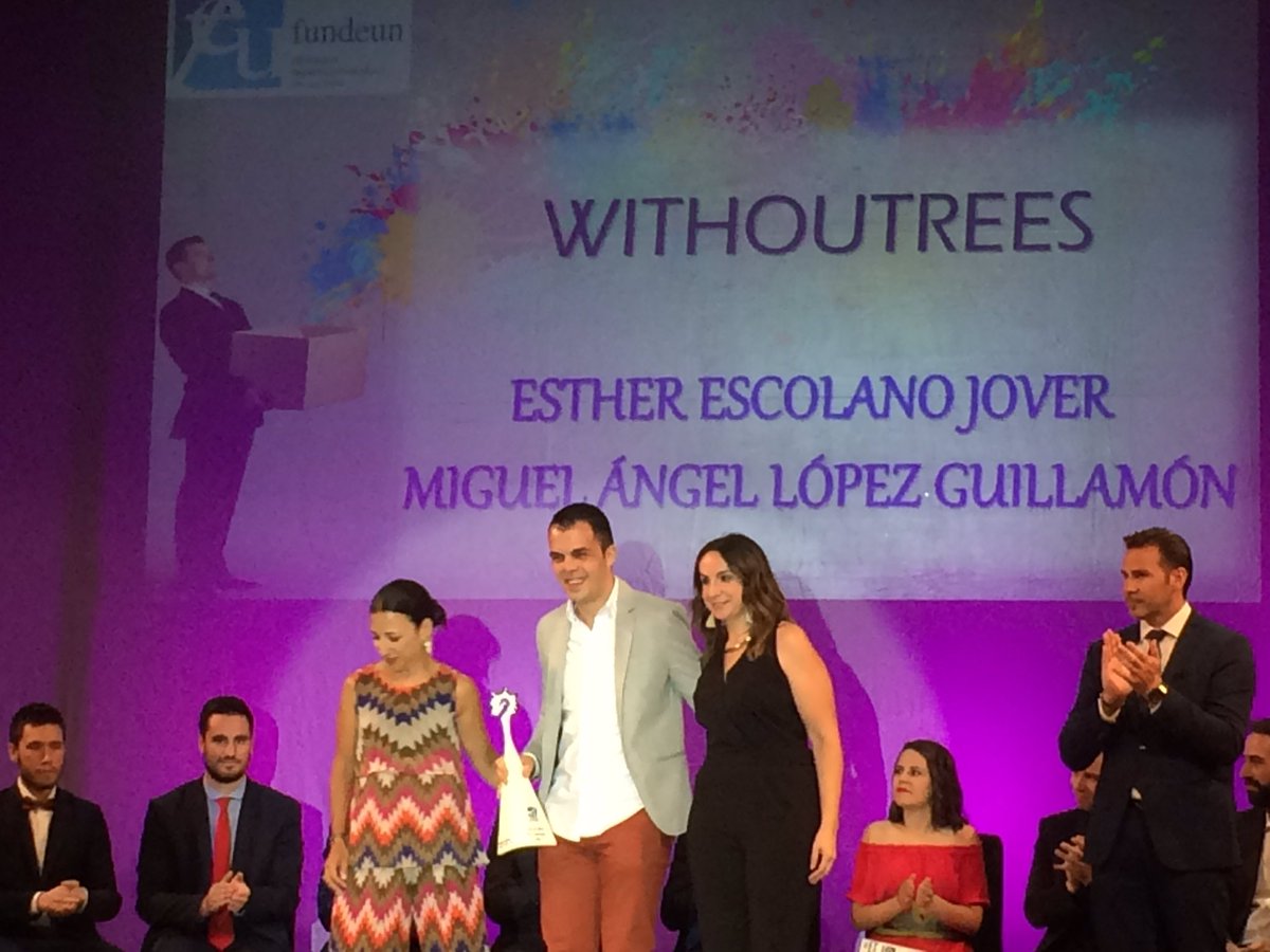 Ideactua's tweet photo. Premio Protección de la #creatividad #innovación por @padimateam a Withoutrees en #PremiosFundeun2017 @fundeun https://t.co/LA5QMbb27x