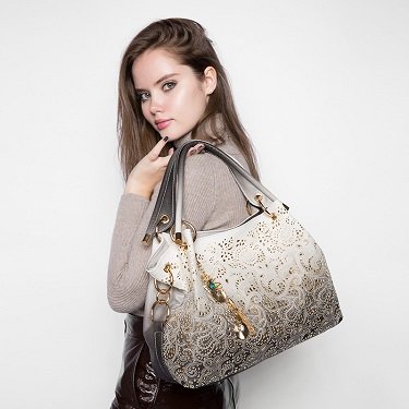 Elegant floral print ladies shoulder bag
hlsleathergoods.com/leather-bags/r…