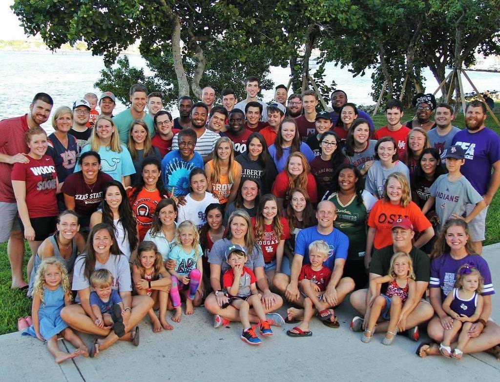 Miami_SM's tweet photo. Your #miamiSM17 family. https://t.co/CMj8IrL6Ha https://t.co/utoX0JEyta