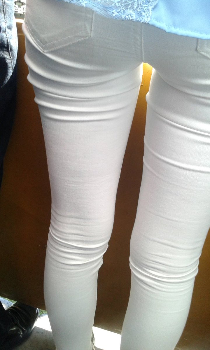 Üyemizin kuzeni kim sikmek ister
Sizde atın paylasalim