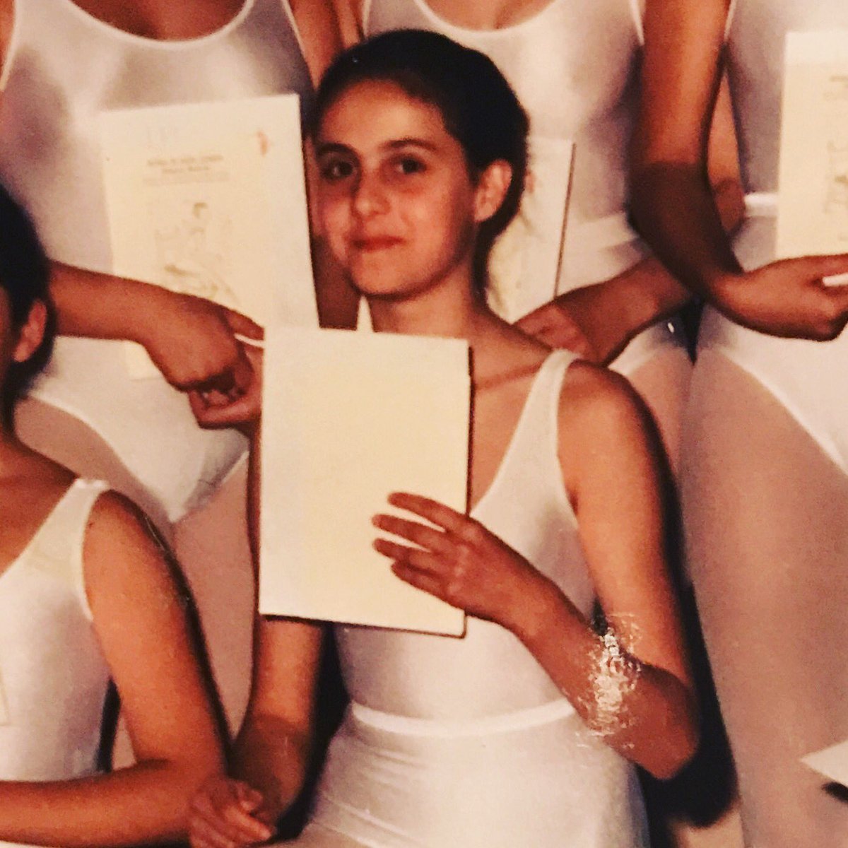 IsabelleAdriani's tweet photo. Il diploma di SENIOR GRADE Royal Ballet di Londra che emozione! #wheniwasachild #royalballet #seniorgrade #highlycommended #isabelleadriani https://t.co/7NH26Igrbv
