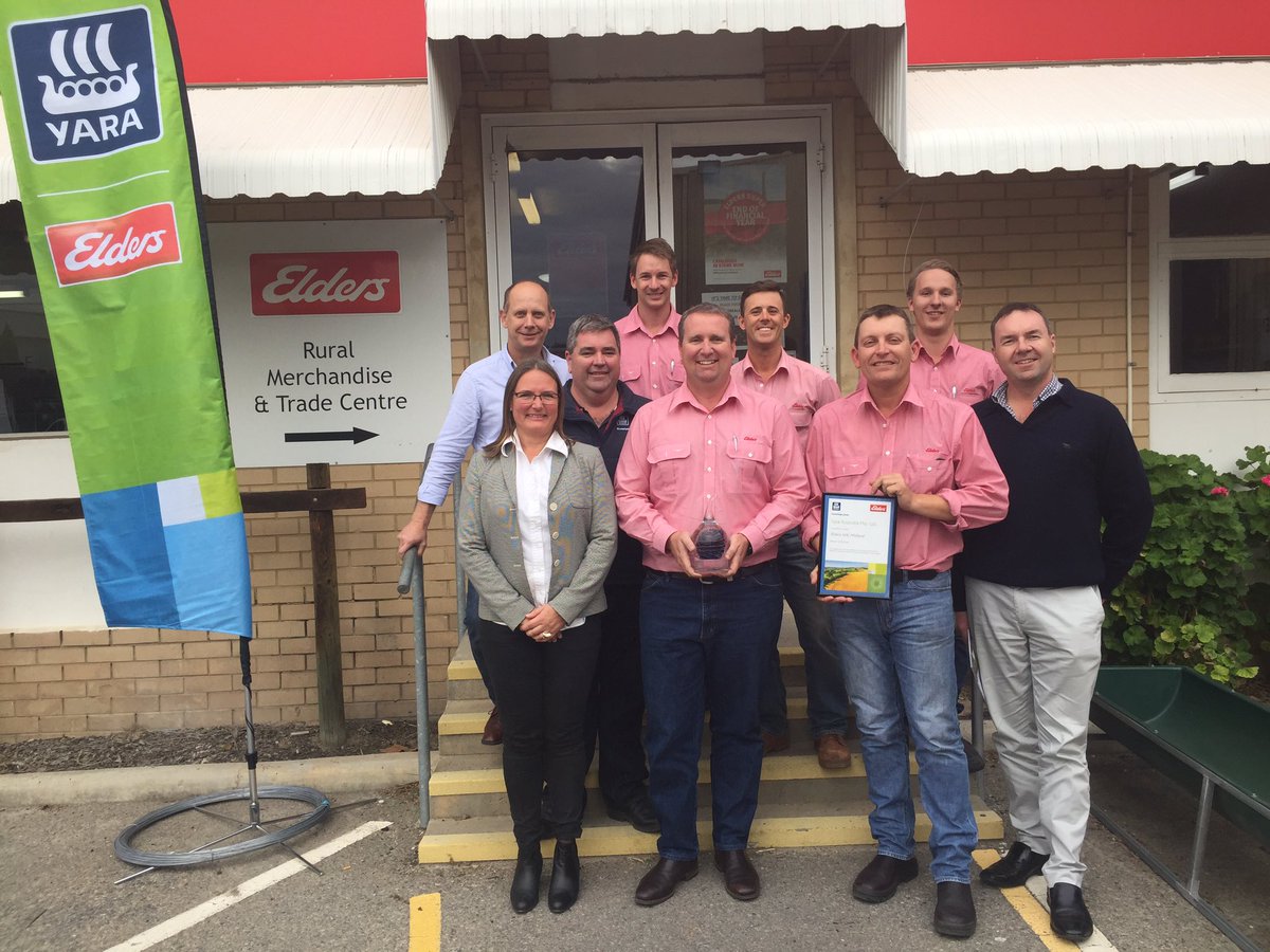 yara_australia's tweet image. Excellent team focus on servicing their customers&apos; needs has made @EldersLimited Midland &apos;Yara Branch of the Year&apos;! -bit.ly/2srBeeg