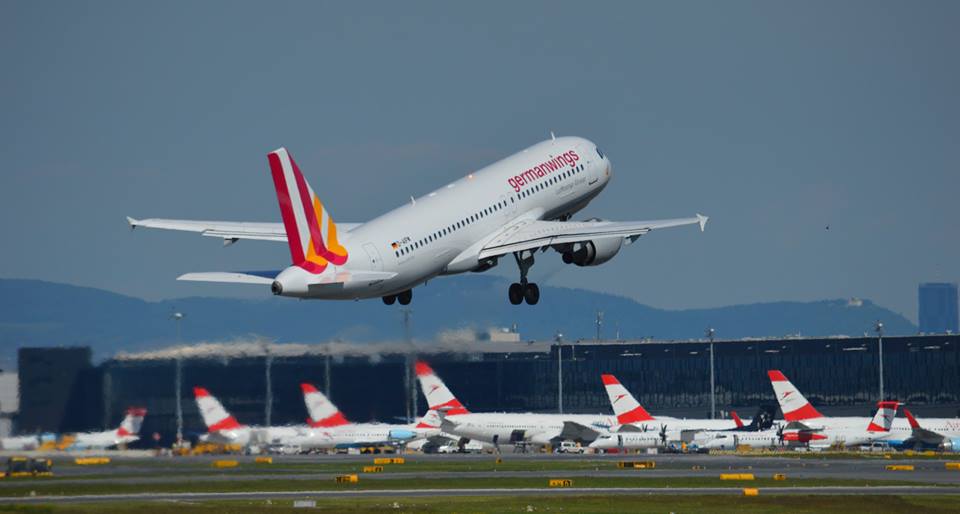 planefanside's tweet image. 