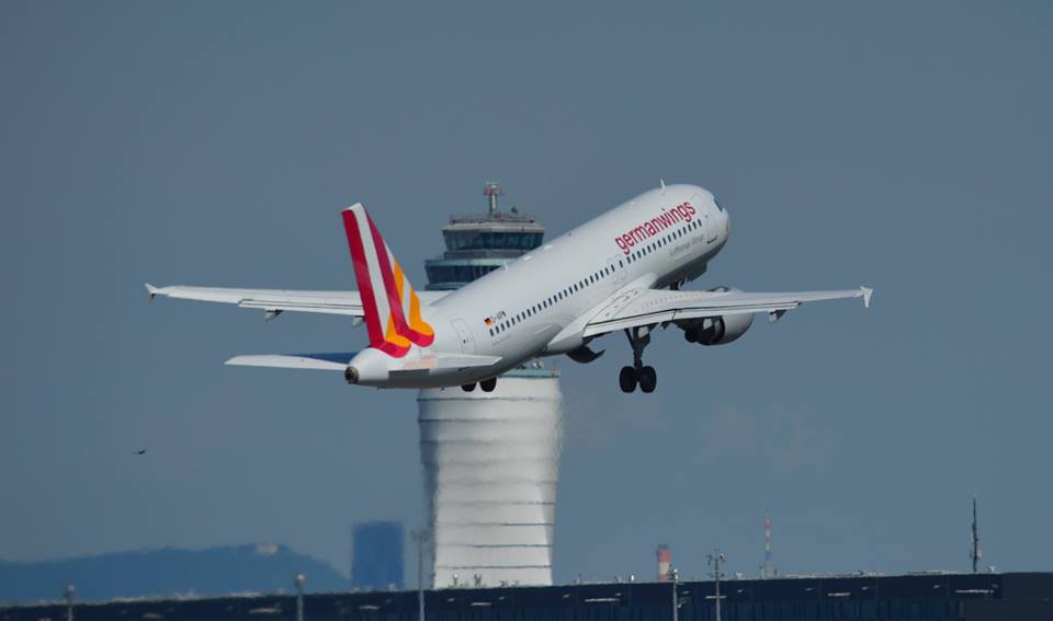 planefanside's tweet image. 