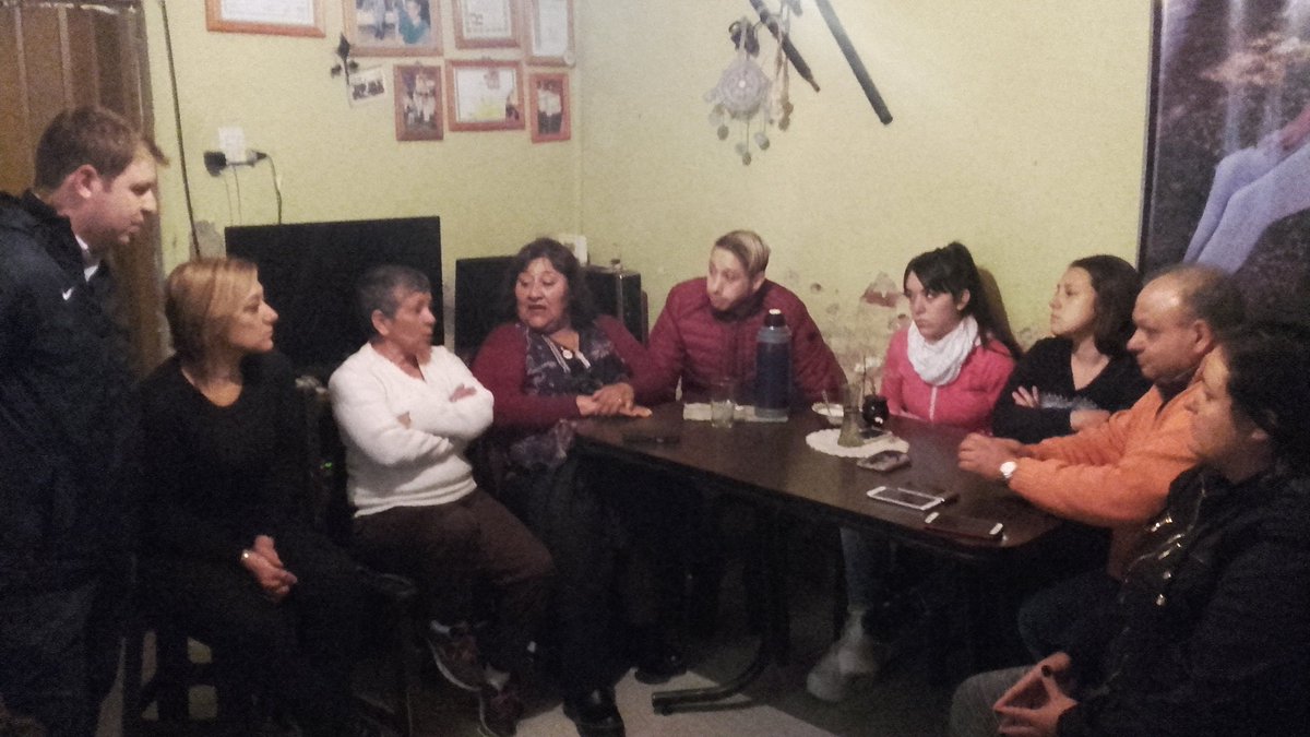 agrup_vjpq's tweet photo. Hoy caminamos también Bernal Oeste y nos reunimos con los vecinos @Asenciofernando @SergioMassa @MASSAUNLAM @FRQuilmes @Russo_Quilmes https://t.co/ebAdls56aM