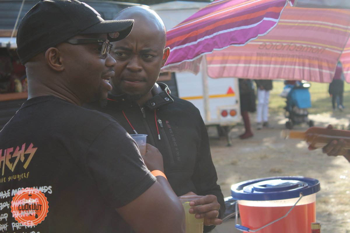 CookoutCountry's tweet photo. #thecountrycookout2017sowetoedition #29thApril2017 #bekumnandiungekho 😂😂💃🏾 The Country Cookout 2017 Dec ..#loadingsummer don't miss out https://t.co/Y2p7P2Yeom