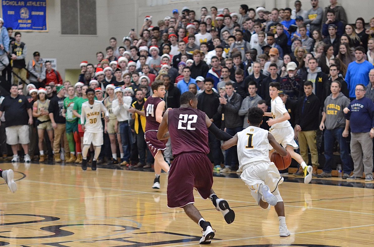 VJBPhotography's tweet photo. @_AnthonyIglesia @McQHoops @MJSNetwork15 ROC #VitlVizhewelsByVeJay #WatchTheBirdy #FiveEightFive
#GiveUsAShot
#WatchTheBirdy🐦 https://t.co/lT6qkB7V8M