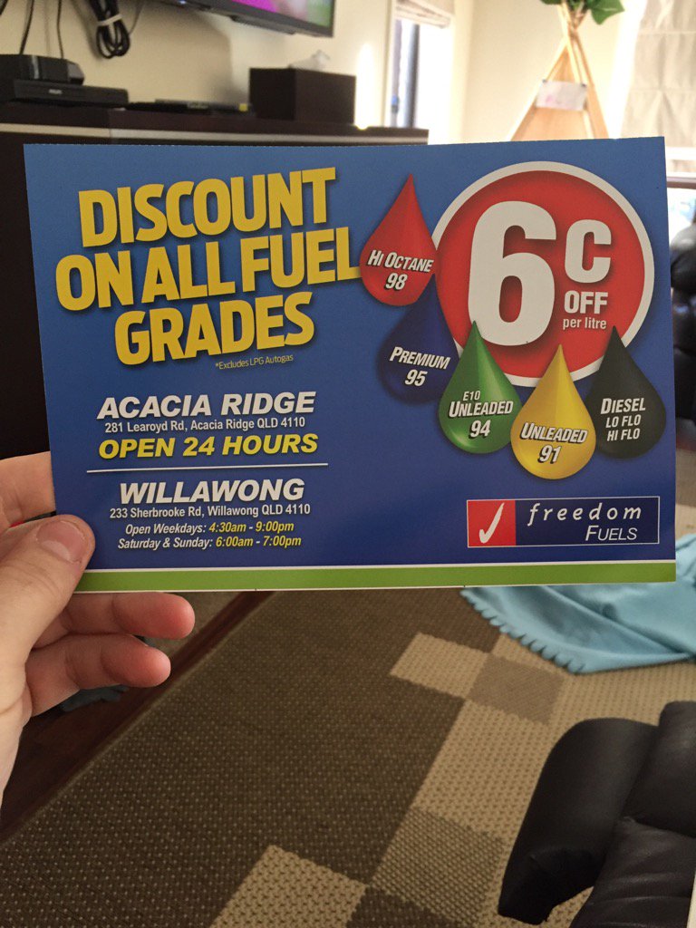 murzo_4's tweet image. Are people really this stupid, to drive out of their way to save $3-$4 on a tank of fuel? #Freedom #DoTheMathPeople