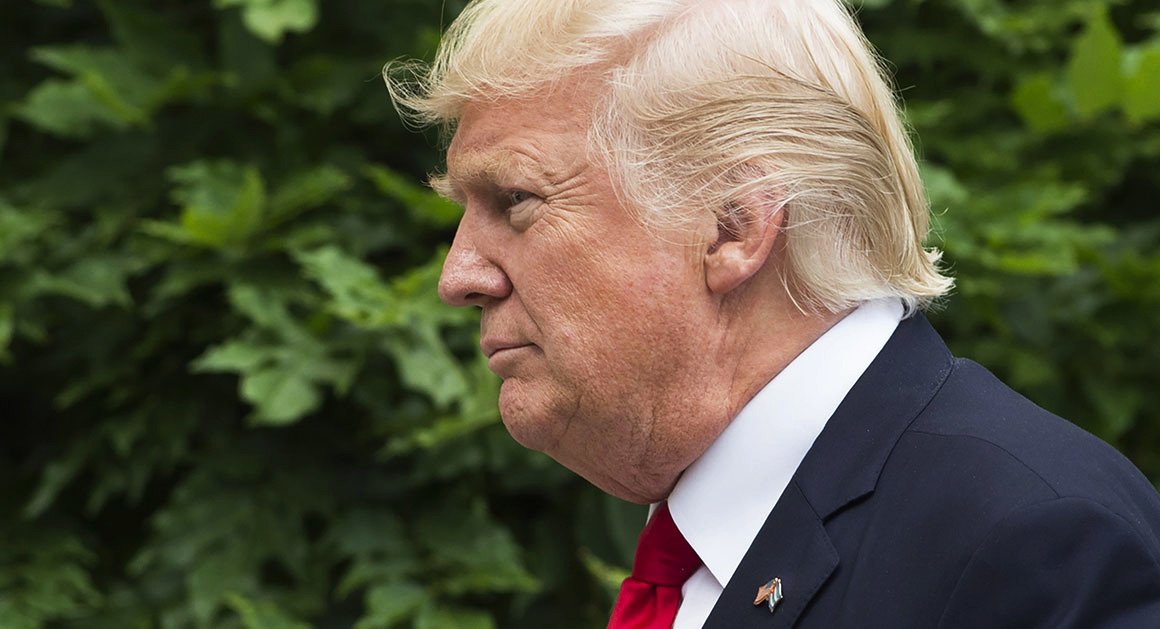 politico's tweet photo. Trump to meet Putin on sidelines of G20 gathering next week https://t.co/WQxJQqHd3V https://t.co/UUB0u5omYQ