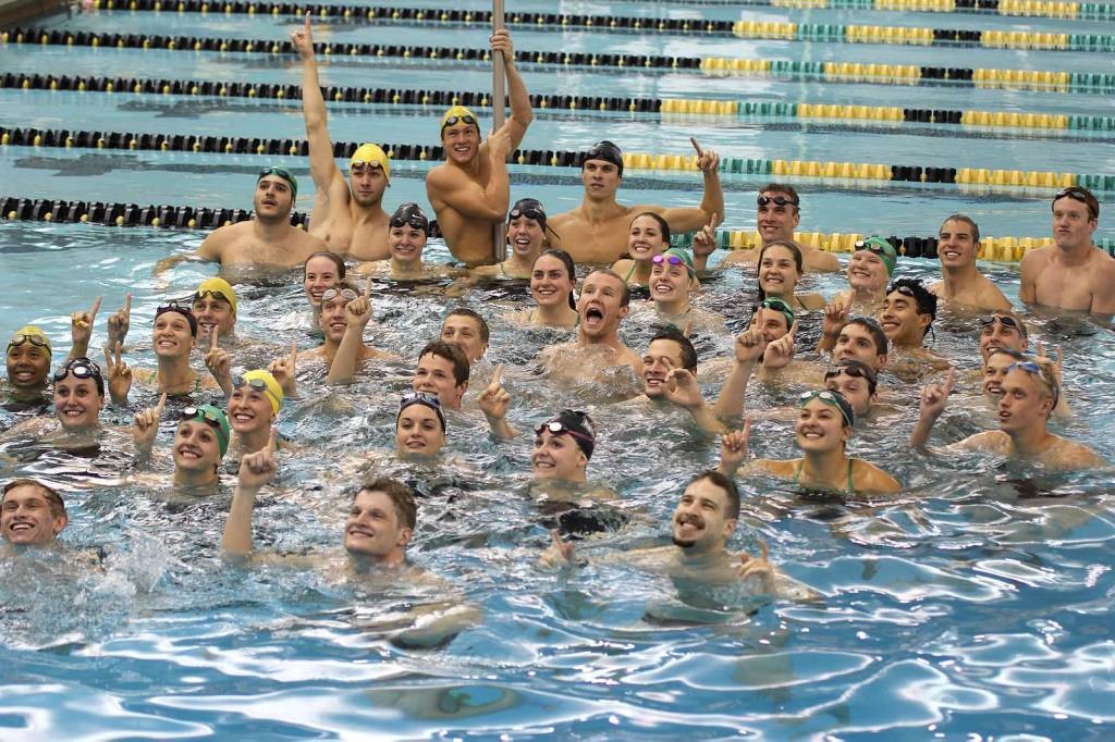 swimswamnews's tweet photo. Wright State Meets Fundraising Goal; Saves Program for 2017-18 Season https://t.co/WAbNttt5nm https://t.co/icPVa8we3u