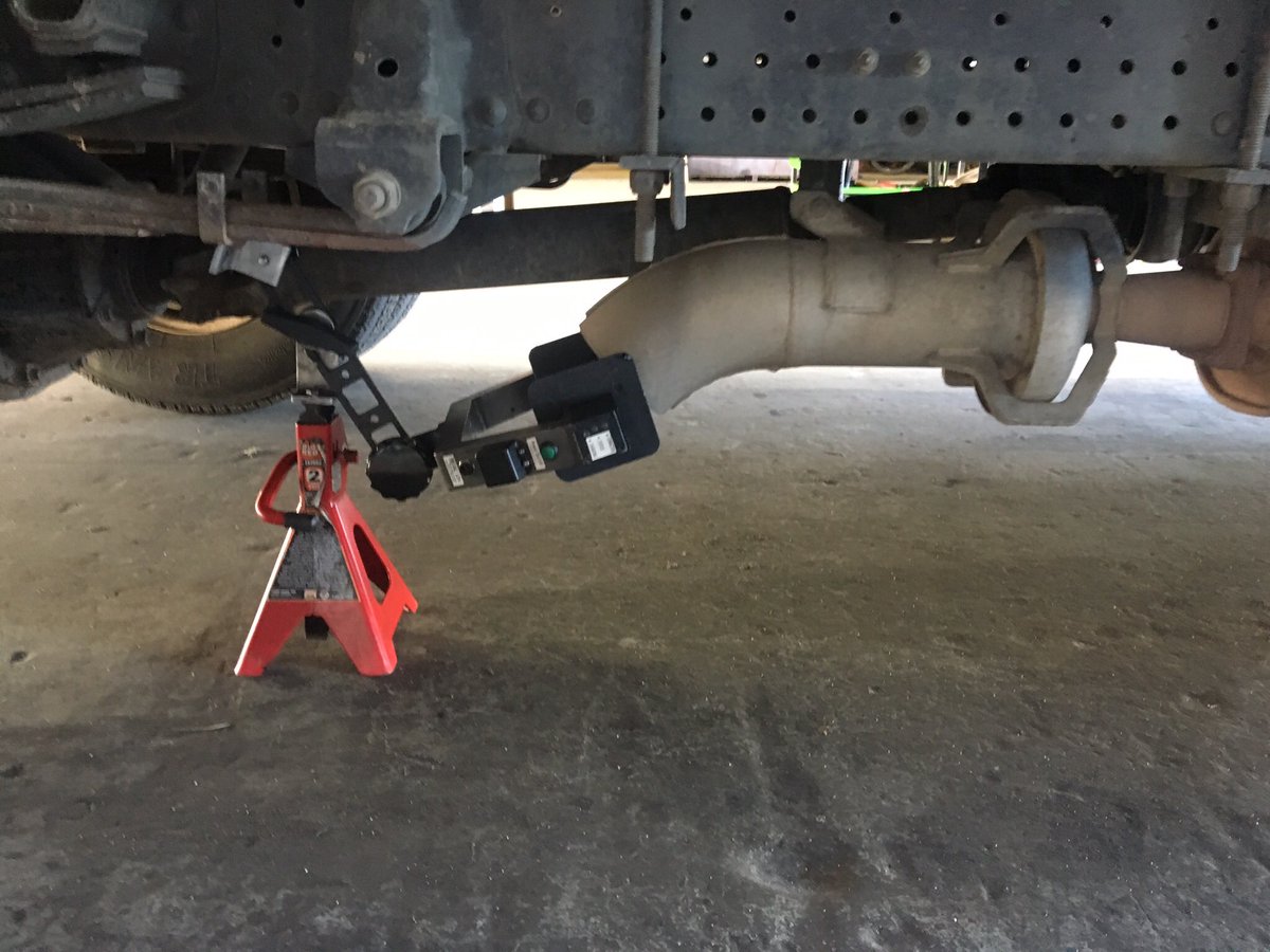 AirlimitsPass's tweet photo. The right equipment for the job, #AIRLIMITS using #beryltech #smokemeter. Nothing beats wireless technology! Fast, Durable & Compact! https://t.co/7Se0XntXue
