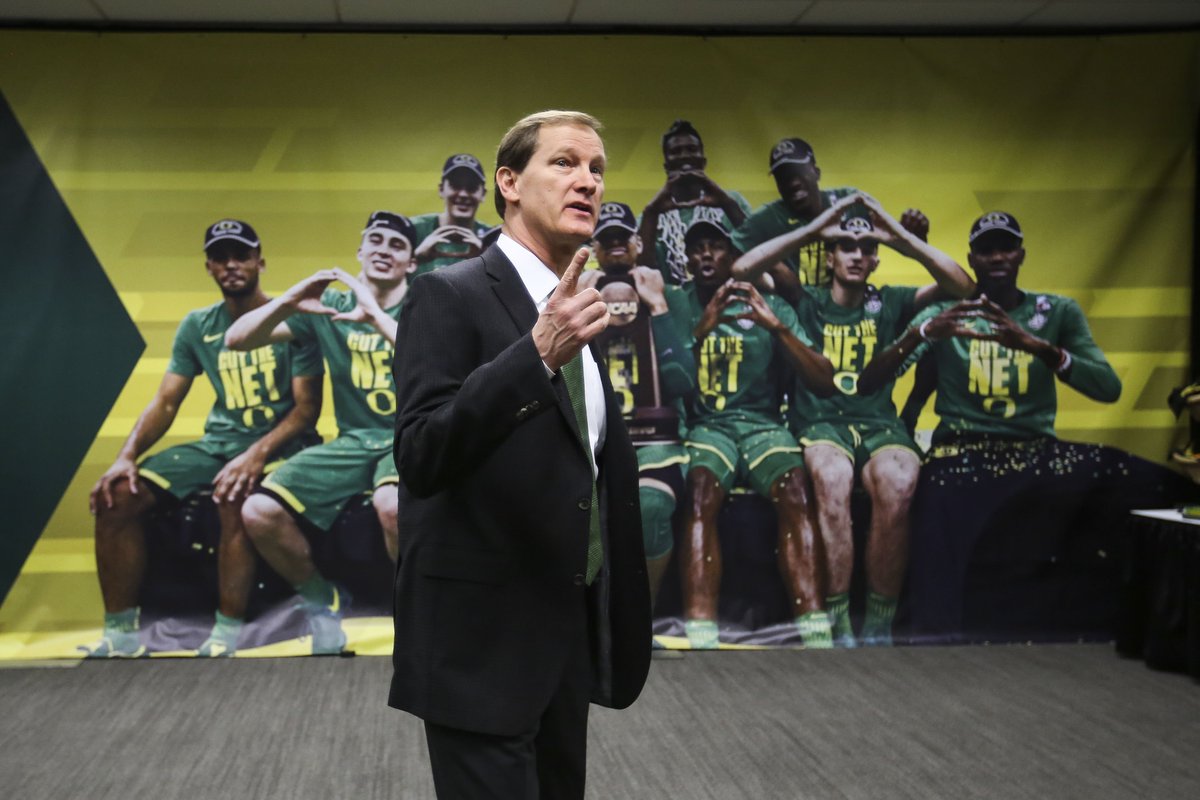 OregonMBB's tweet image. In seven seasons at Oregon, Dana Altman is 51 games over .500 versus Pac-12 competition (98-47).
