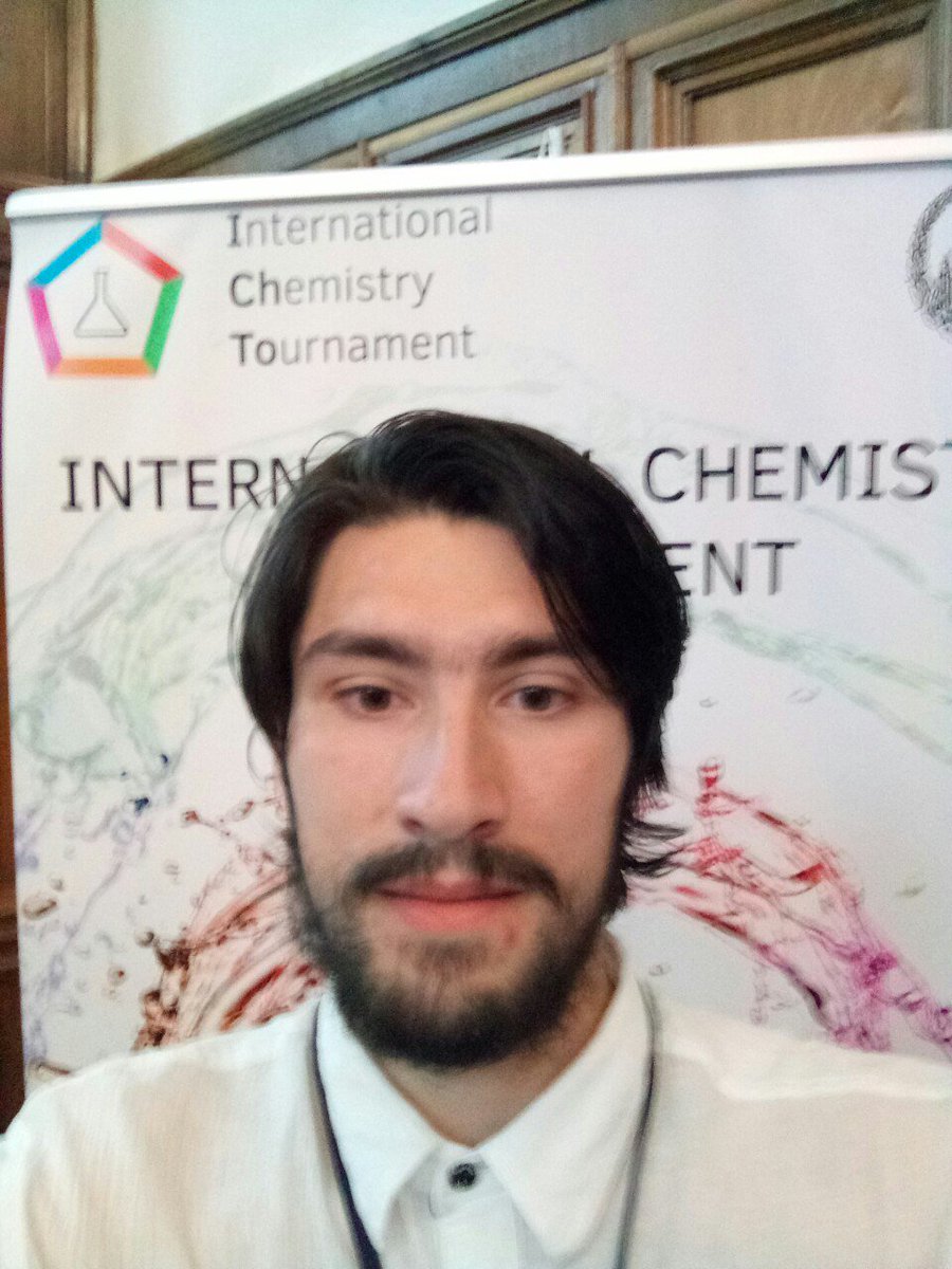 marchhare_8's tweet photo. Just the only pity fact during #IChTo for me is that no one asked for selfie with me. Just do it myself. https://t.co/M6Igf5TkuN